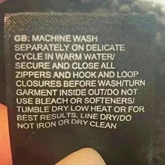 The North Face Women’s jacket. Size Small Color Black with Hood - Picture 16 of 16